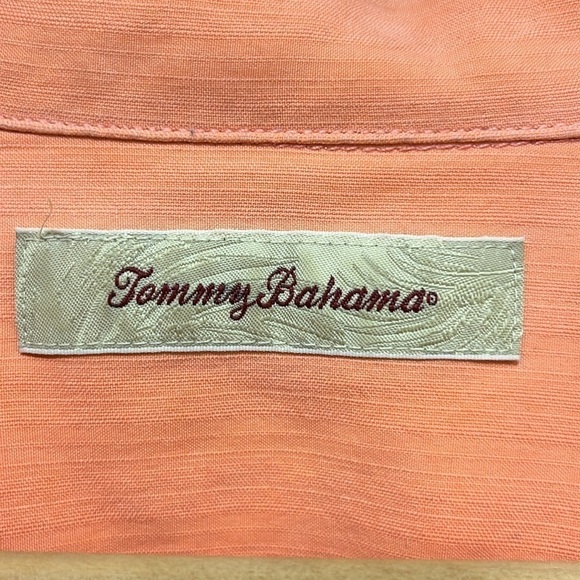 Tommy Bahama 100% Silk Shirt - Picture 2 of 5